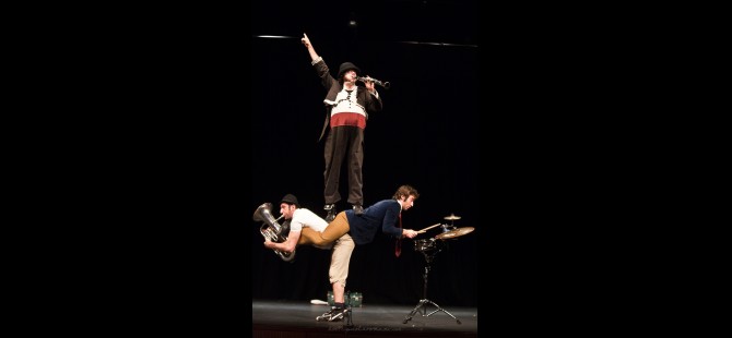 Clown in libertà - Teatro Necessario Paolo Romani