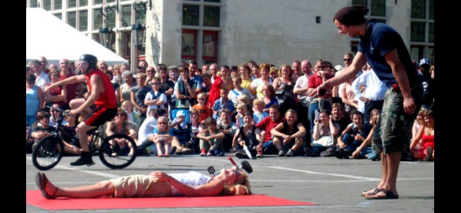 Jump - Che Cirque