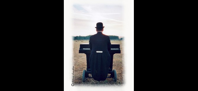 Macadam Piano