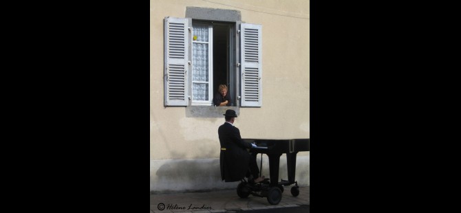 Macadam Piano